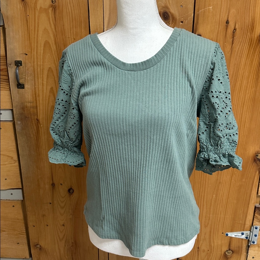 Design History Sage Ribbed Knit Top